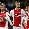 Ajax gặp khó khi hàng thủ liên tục mắc lỗi tại Eredivisie