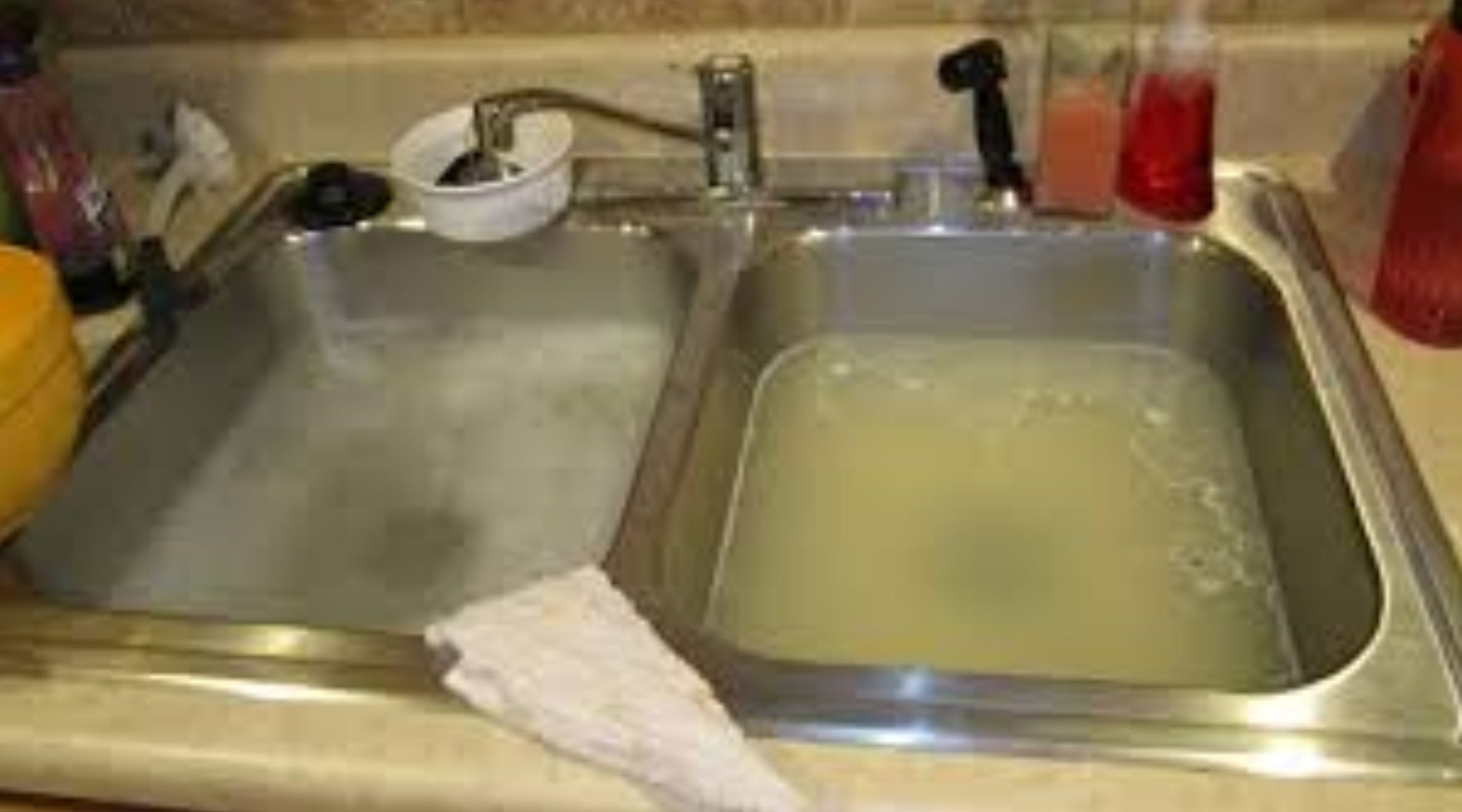 Thông Tắc Cống Tại Tây Hồ